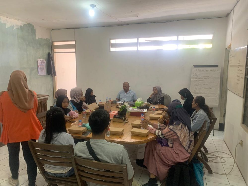 Workshop & diskusi program
