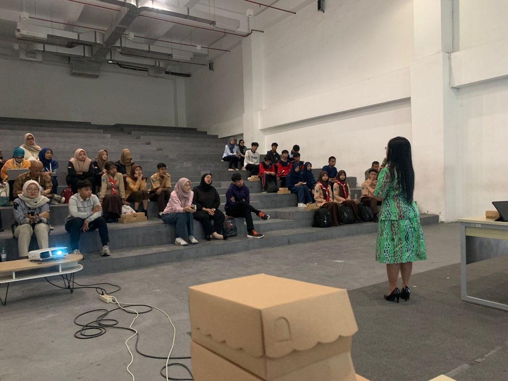 Sesi edukasi komunitas