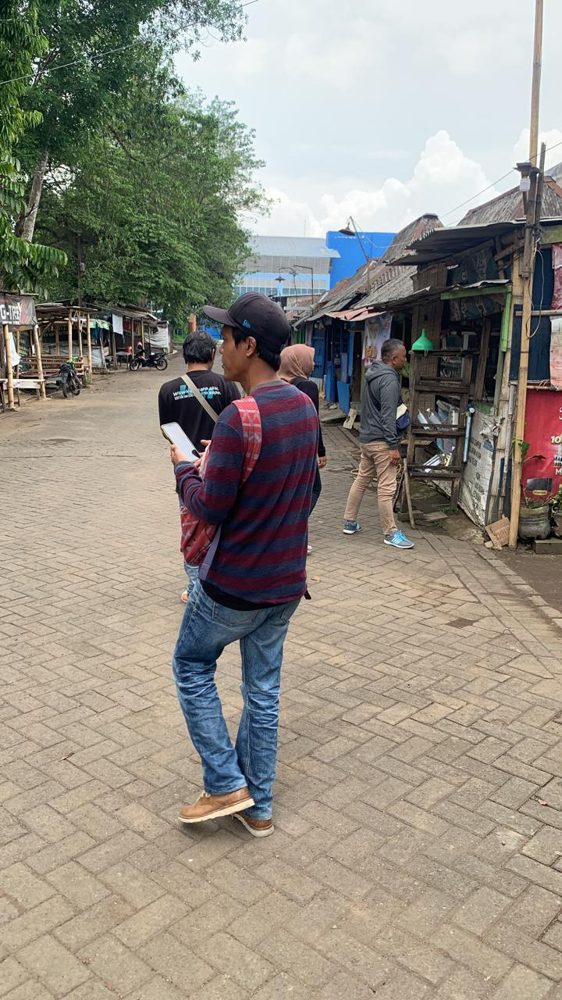 Penjangkauan di lapangan